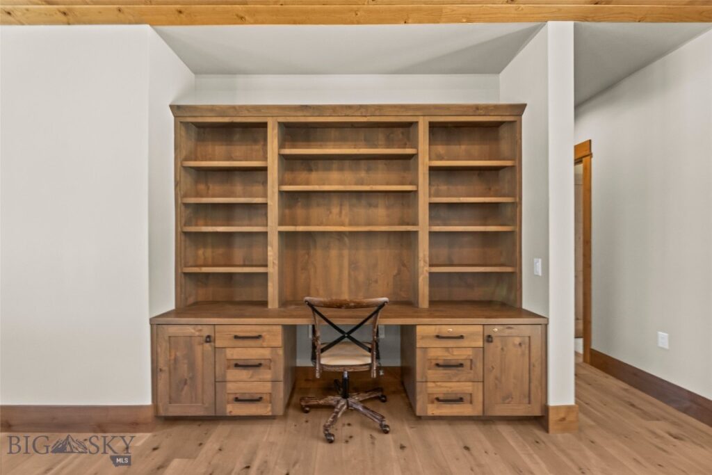 17 Swift Bear, Big Sky MT 59716