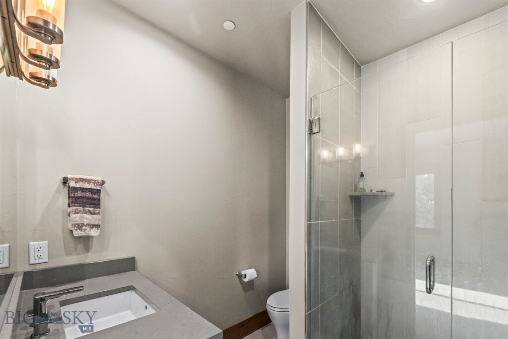 17 Swift Bear, Big Sky MT 59716