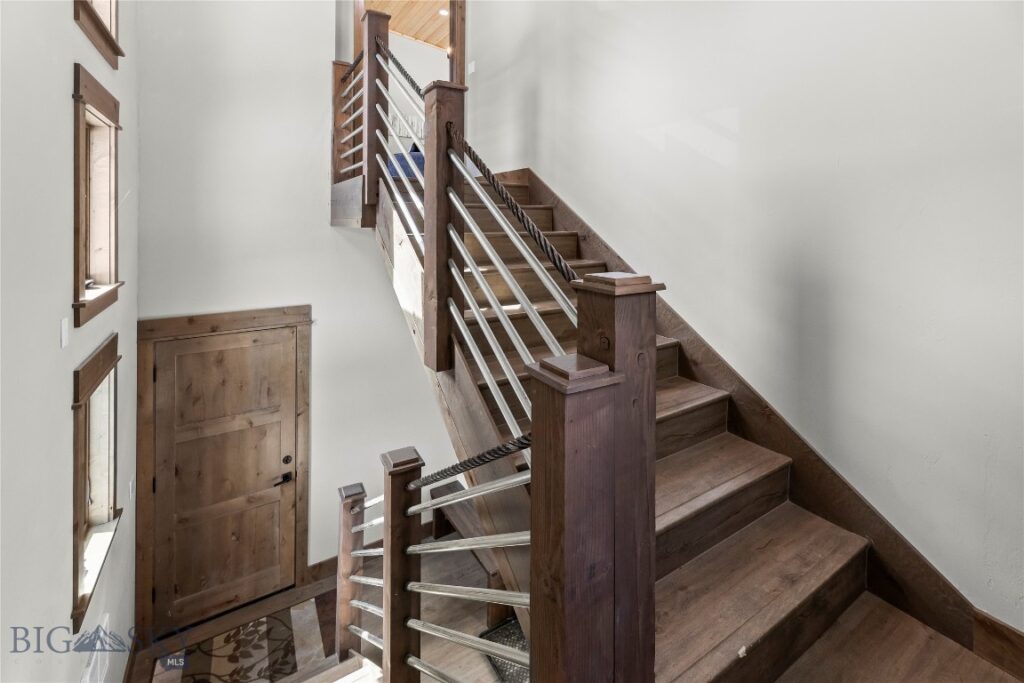 17 Swift Bear, Big Sky MT 59716