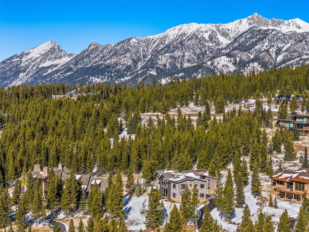 17 Swift Bear, Big Sky MT 59716