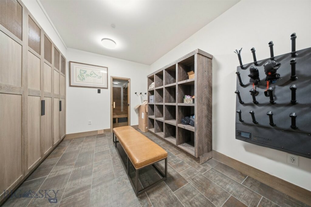 176 Martingale Fork, Big Sky MT 59716