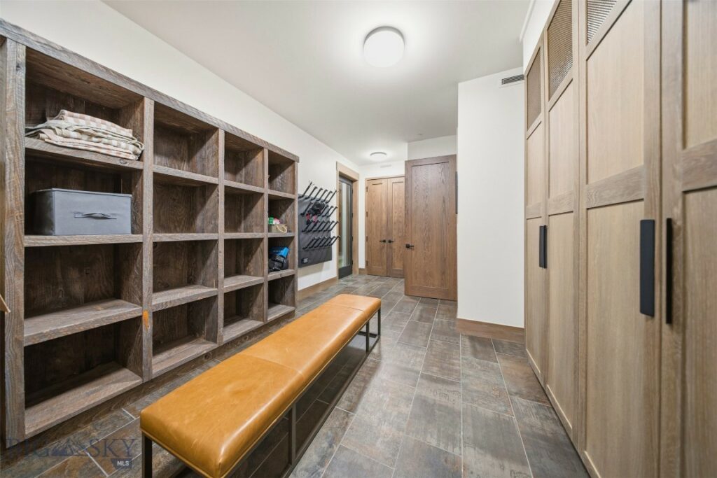 176 Martingale Fork, Big Sky MT 59716