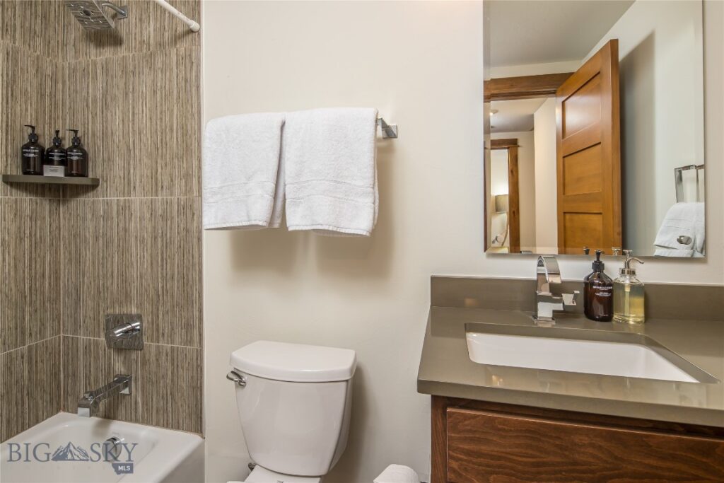 18 Claim Jumper Road, Big Sky MT 59716