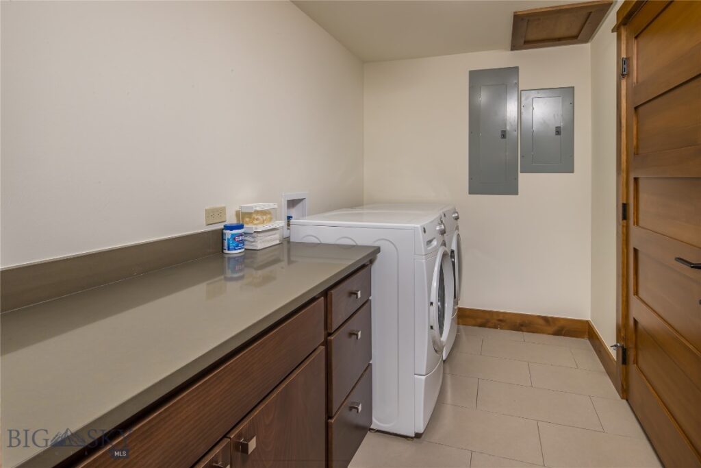 18 Claim Jumper Road, Big Sky MT 59716