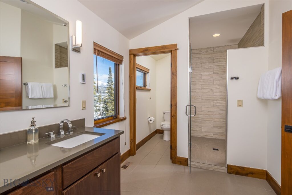 18 Claim Jumper Road, Big Sky MT 59716