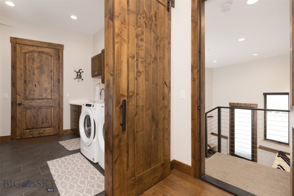 19 White Grass, Big Sky MT 59716