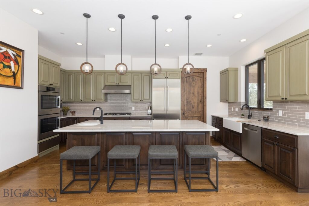 19 White Grass, Big Sky MT 59716