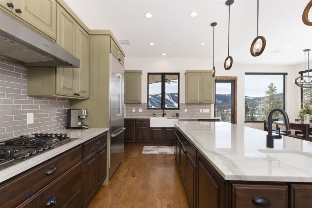 19 White Grass, Big Sky MT 59716