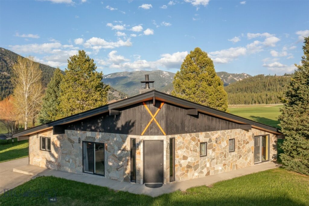 1930 Yellowtail, Big Sky MT 59716