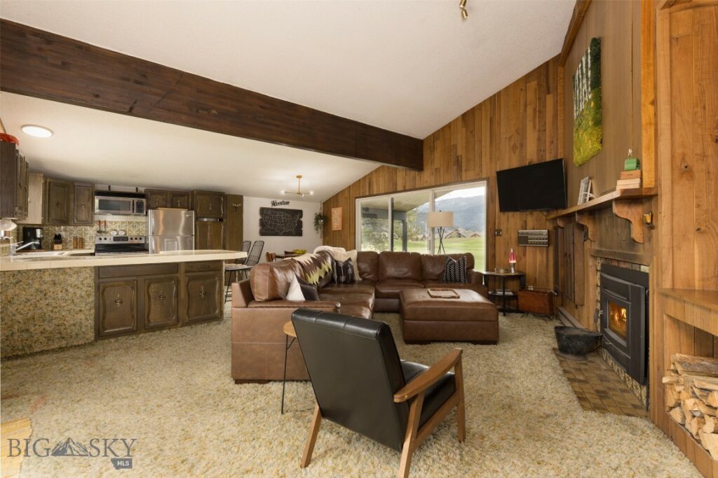 1930 Yellowtail, Big Sky MT 59716