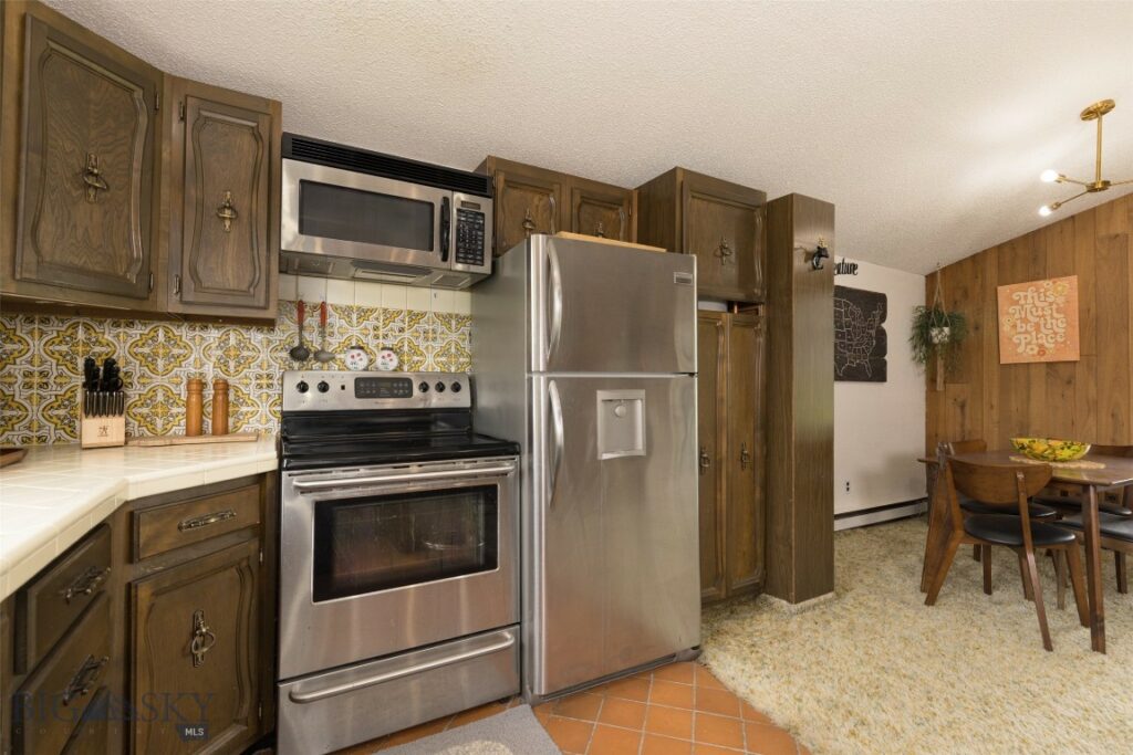 1930 Yellowtail, Big Sky MT 59716