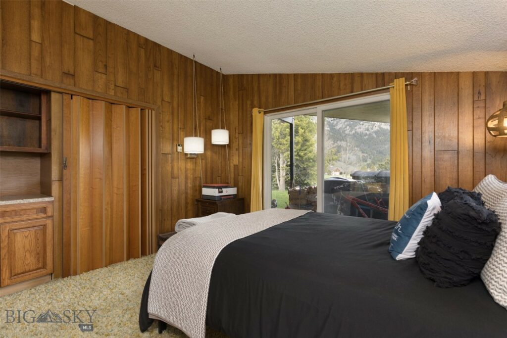 1930 Yellowtail, Big Sky MT 59716