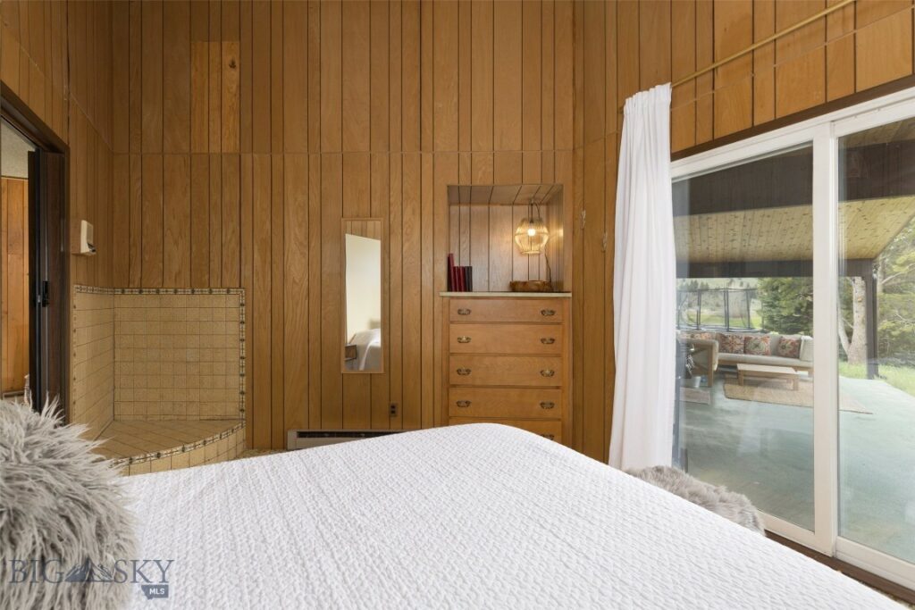 1930 Yellowtail, Big Sky MT 59716