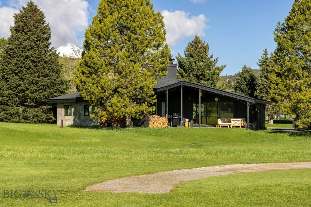 1930 Yellowtail, Big Sky MT 59716