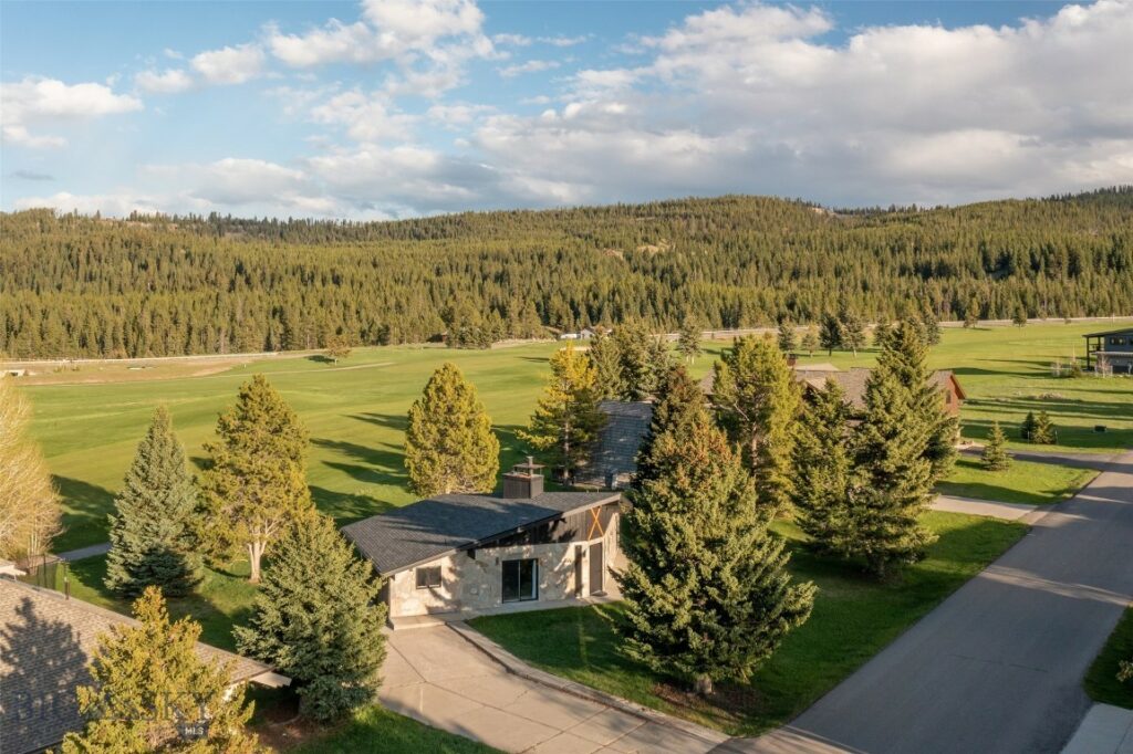 1930 Yellowtail, Big Sky MT 59716