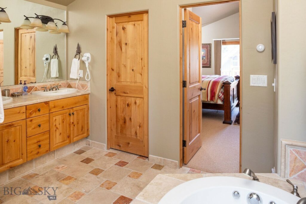 2 Happy Trails, Big Sky MT 59716