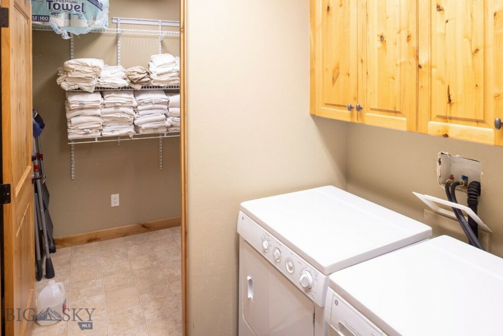 2 Happy Trails, Big Sky MT 59716