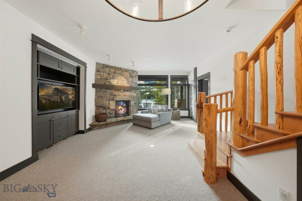 2 Highpoint Drive, Big Sky MT 59716