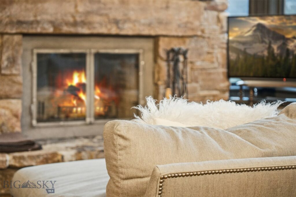 2 Highpoint Drive, Big Sky MT 59716