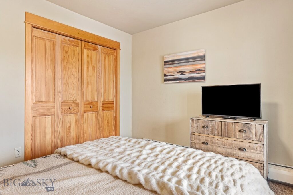 20 Limber Pine Place, Big Sky MT 59716