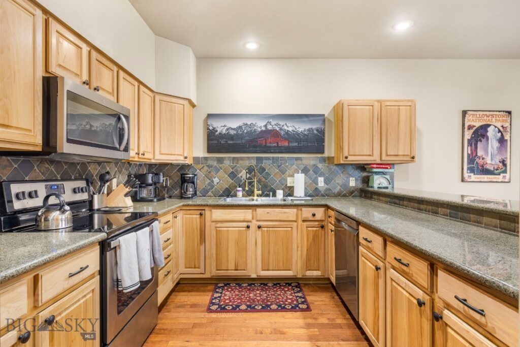 20 Limber Pine Place, Big Sky MT 59716