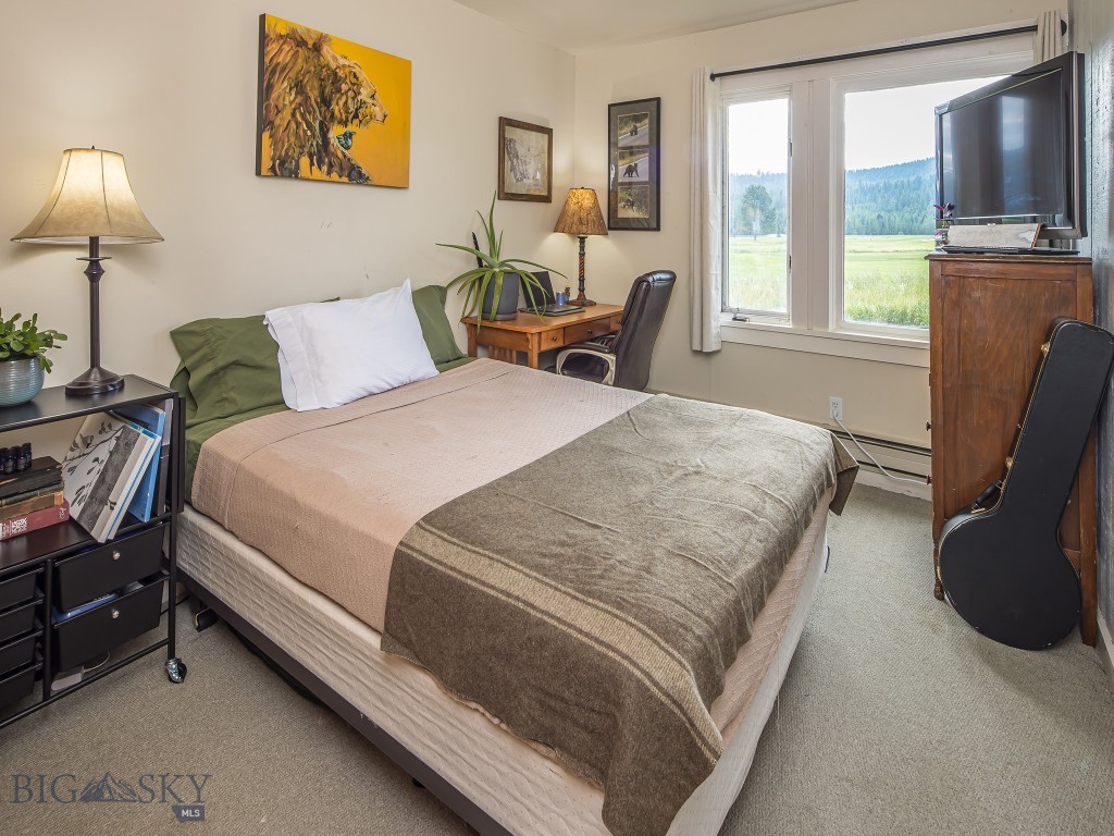 20 Yellowstone Spur Road, Big Sky MT 59716