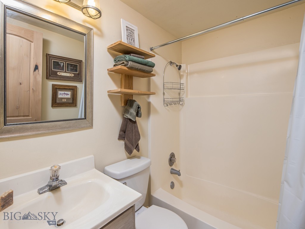 20 Yellowstone Spur Road, Big Sky MT 59716