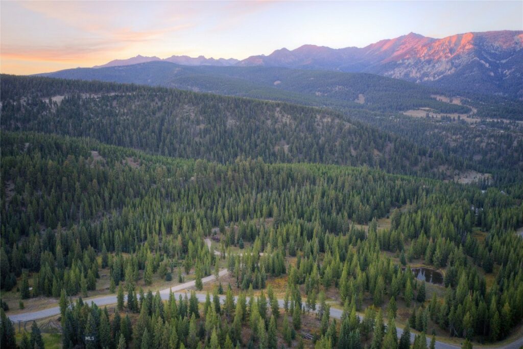 208 Outlook Trail, Big Sky MT 58716