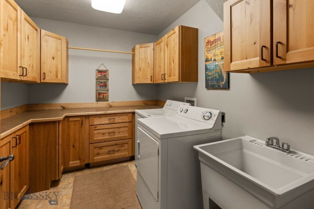 2085 Spotted Elk Road, Big Sky MT 59716