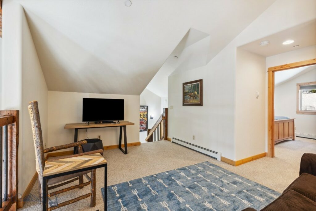 21 Black Eagle Rd, Big Sky MT 59716