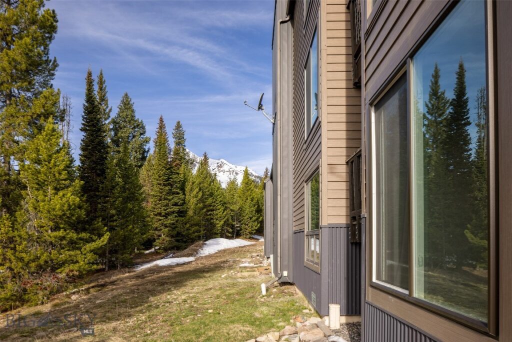 21 Sitting Bull Road, Big Sky MT 59716