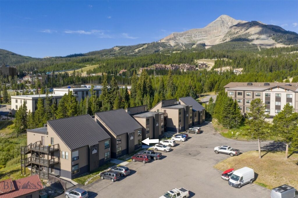 21 Sitting Bull Road, Big Sky MT 59716