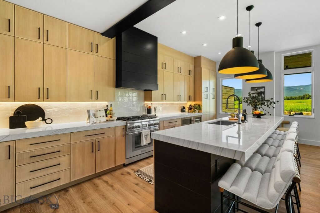 2220 Little Coyote Road, Big Sky MT 59716