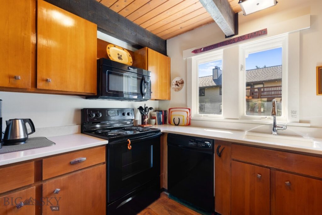 2225 Black Otter Road, Big Sky MT 59716