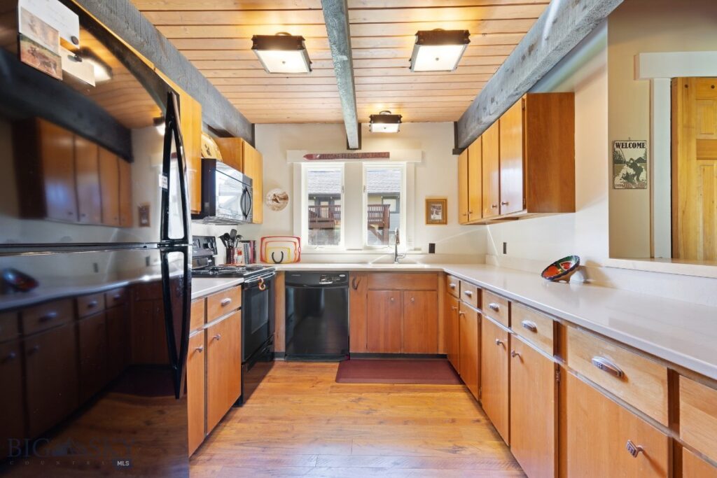 2225 Black Otter Road, Big Sky MT 59716