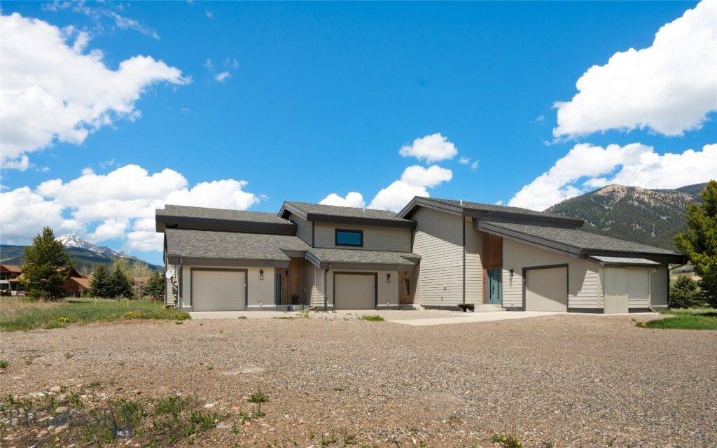 2360 Yellowtail Rd, Big Sky MT 59716