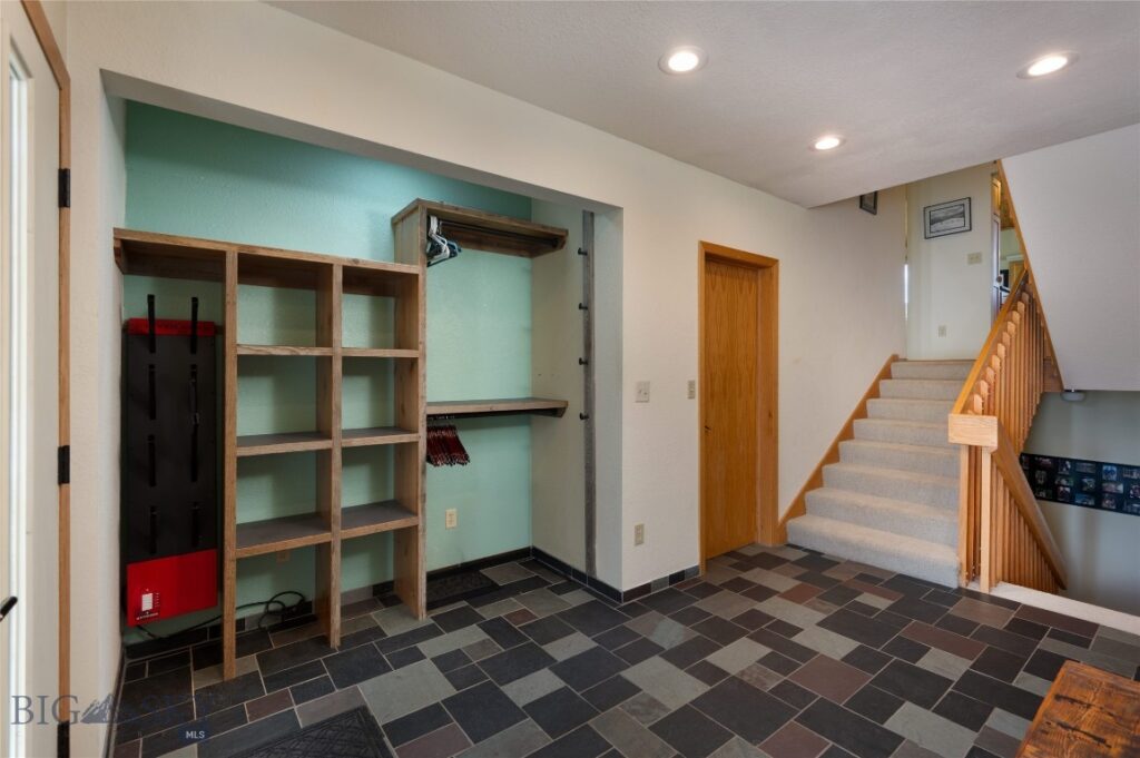 2360 Yellowtail Rd, Big Sky MT 59716
