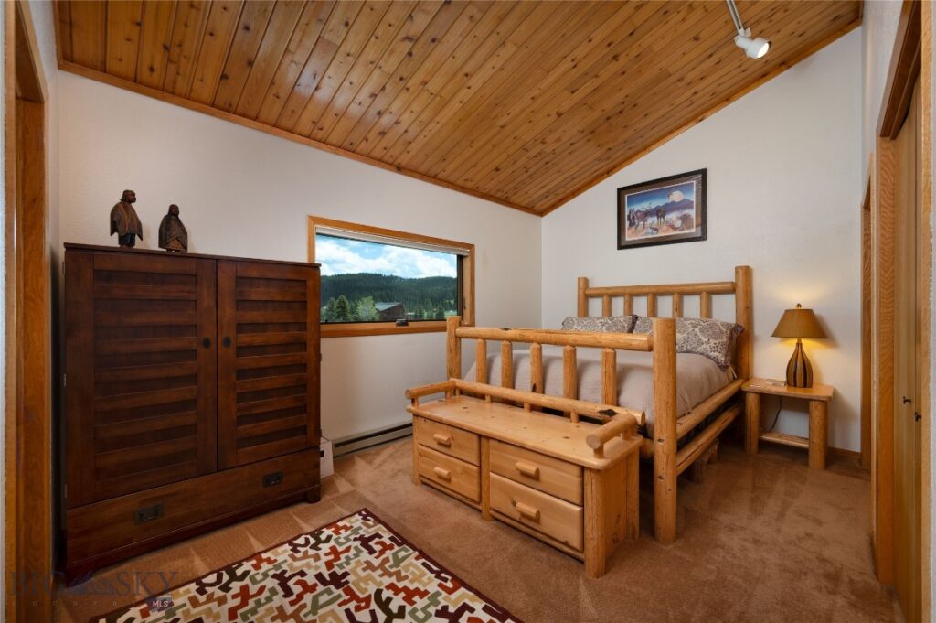2360 Yellowtail Rd, Big Sky MT 59716