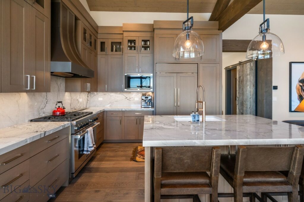 24 Pale Morning Spur, Big Sky MT 59716