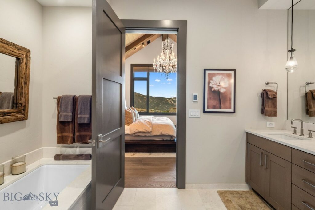 24 Pale Morning Spur, Big Sky MT 59716