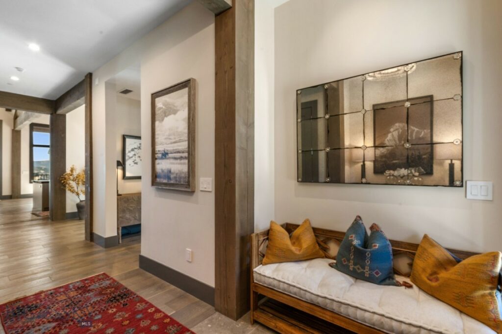 24 Pale Morning Spur, Big Sky MT 59716