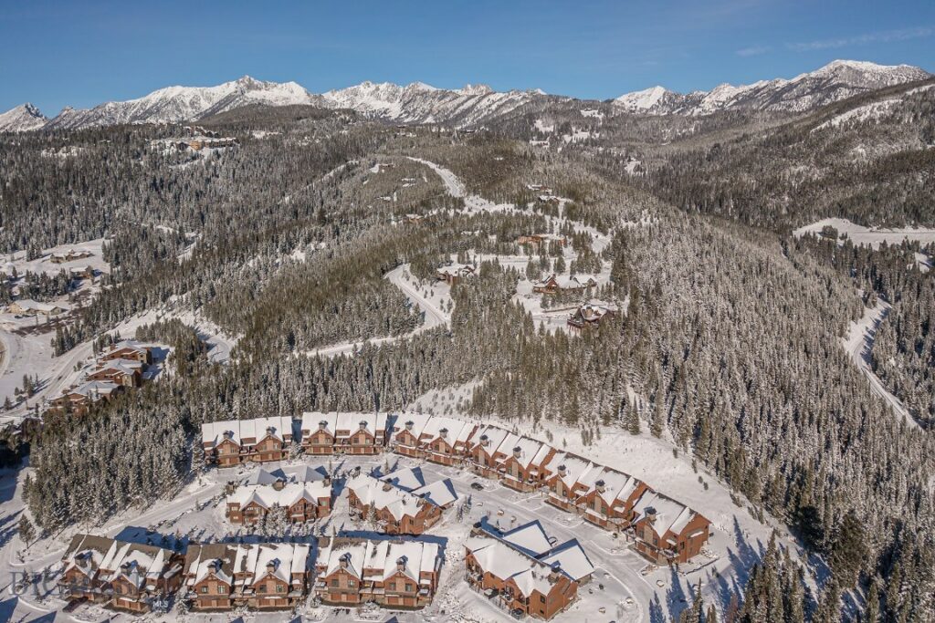 25 Heavy Runner, Big Sky MT 59716