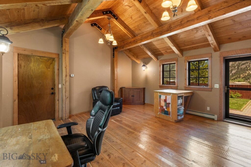 250 Silver Run Road, Big Sky MT 59730