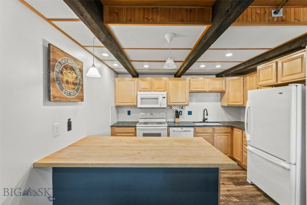 2575 Curley Bear Road, Big Sky MT 59716