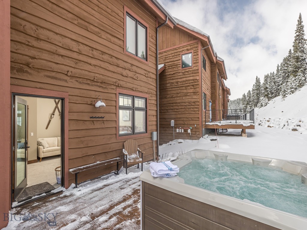 27 Heavy Runner Road, Big Sky MT 59716
