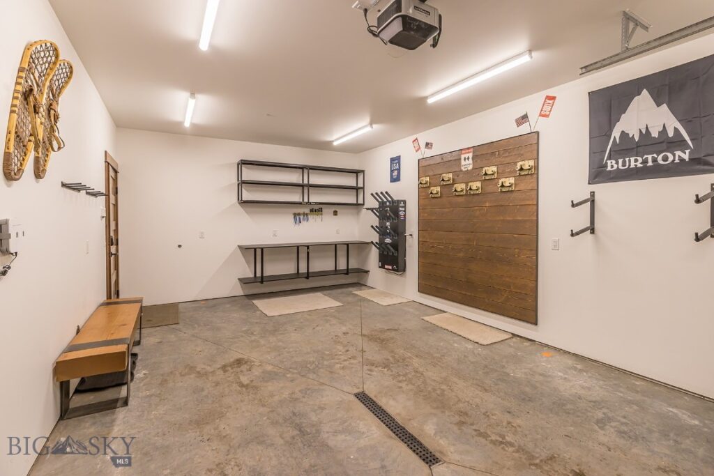 27 Heavy Runner Road, Big Sky MT 59716