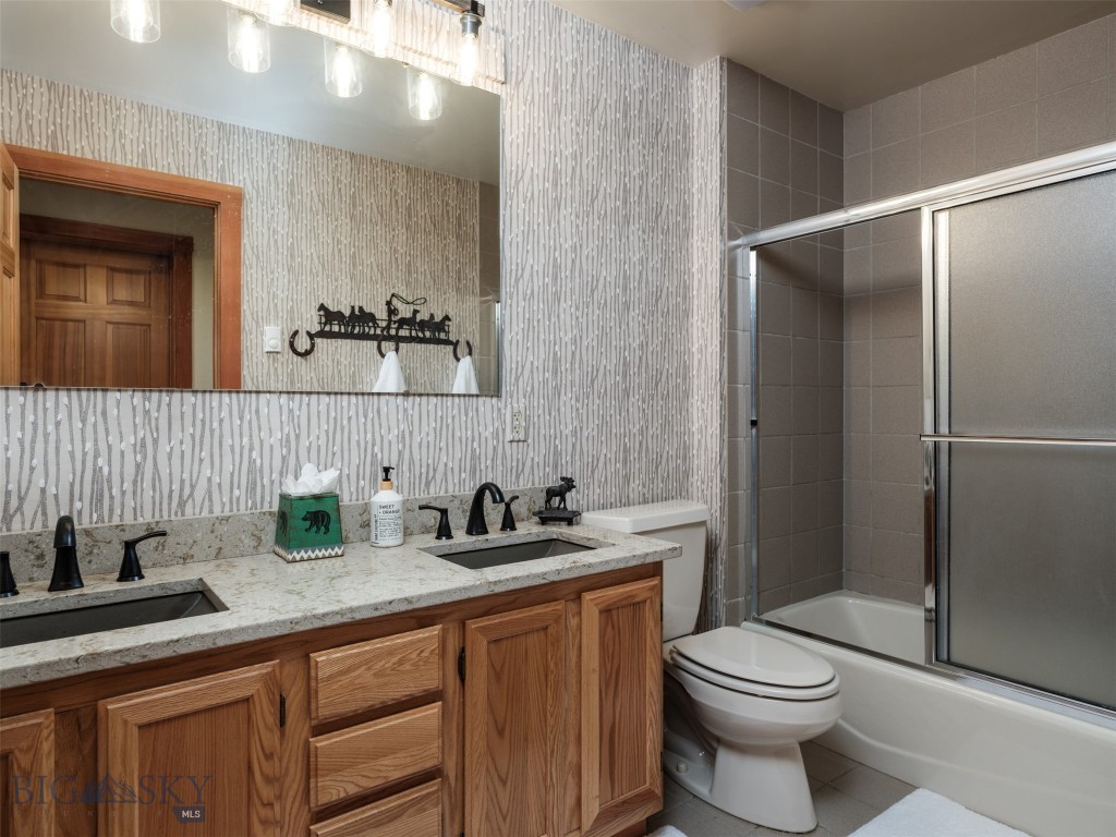 27 Low Dog Road, Big Sky MT 59716