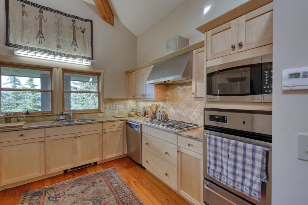 2780 Bobtail Horse Road, Big Sky MT 59716