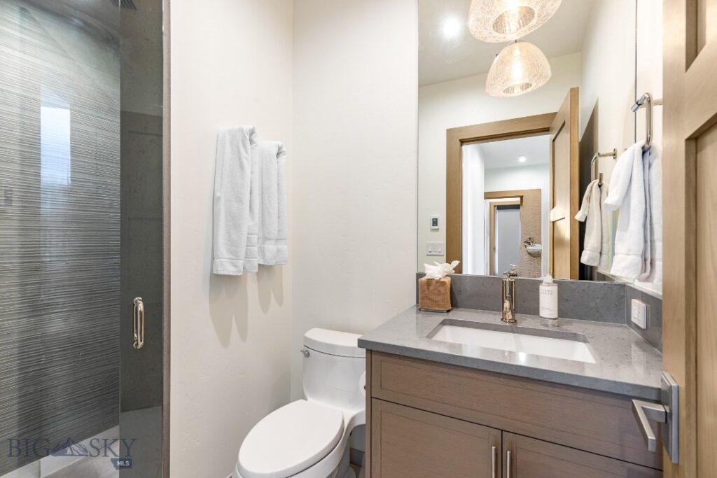 28 Pale Morning Spur, Big Sky MT 59716