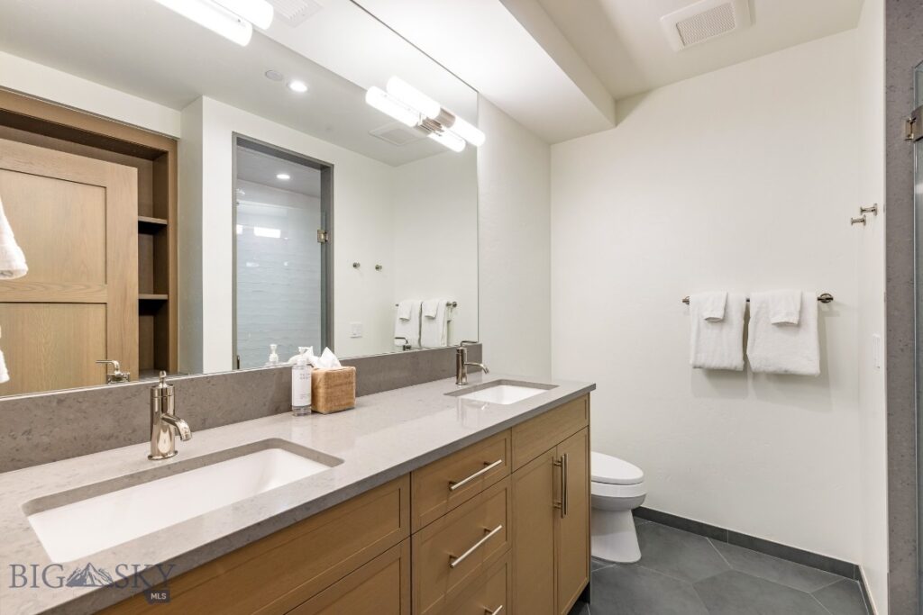 28 Pale Morning Spur, Big Sky MT 59716